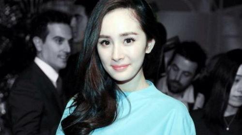 杨幂吃瓜比赛视频,趣味横生，明星互动新花样