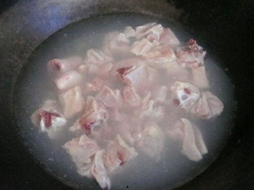 葫芦瓜炖猪皮可以吃吗视频,家常滋补美食分享