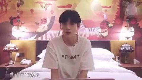 吃瓜回家的视频,揭秘网络热传视频背后的故事