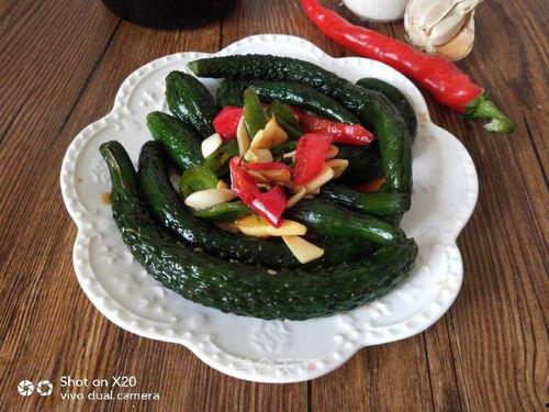 小瓜做咸菜吃怎么做的视频,家常美味轻松学